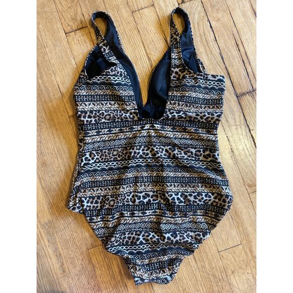 Miraclesuit Women's Lionessa Odyssey Printed Plunging Neck Size 8 - Picture 6 of 7